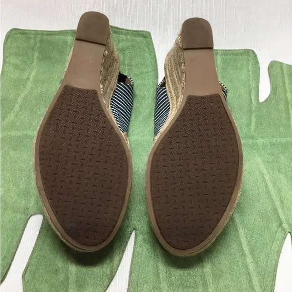 Karen Scott New Wedges - Picture 7 of 7